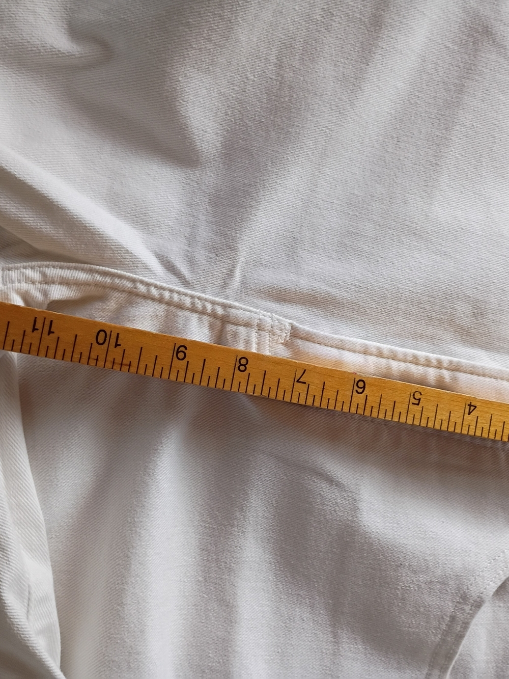 Express Mom Jean White Distressed Super High-Rise ,Ankle Straight Jeans Size 6R - Picture 8 of 12